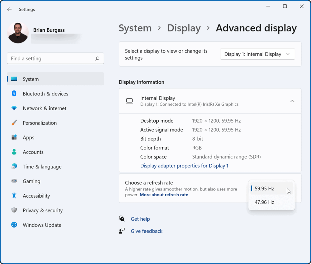 Kā mainīt atsvaidzes intensitāti sistēmā Windows 11