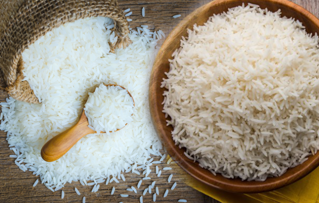 Neapstrādātu rīsu diēta
