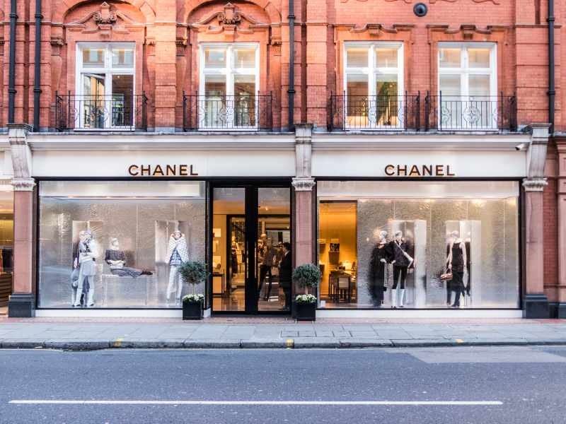Kas ir modes ikona Gabrielle Bonheur, kuras nosaukums ir Coco Chanel?