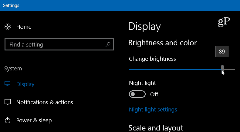 Windows 10 iestatījumi Displeja spilgtums