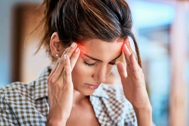 Kas izraisa galvassāpes? Kā novērst galvassāpes tukšā dūšā? Kas ir labs galvassāpēm?