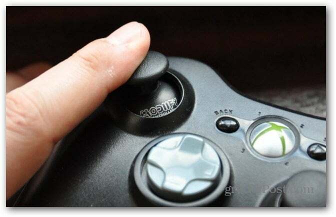 Mainiet Xbox 360 kontroliera analogos sīktēlus