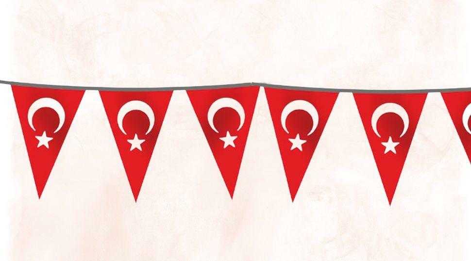Özgüvenal stīgu ornaments, trīsstūris, Turcijas karogs