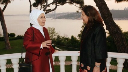 Pirmā lēdija Erdoğana tiekas ar Irākas prezidenta sievu Serbagu Salihu