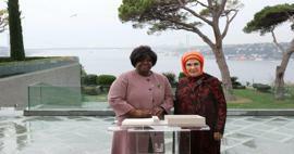 Pirmā lēdija Erdoana tikās ar Mozambikas Republikas prezidenta sievu!