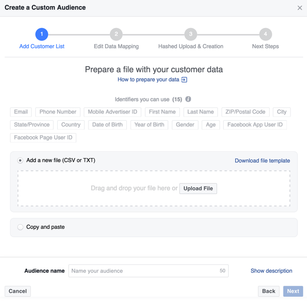Augšupielādējiet .csv vai .txt klienta failu, lai izveidotu savu Facebook pielāgoto auditoriju.