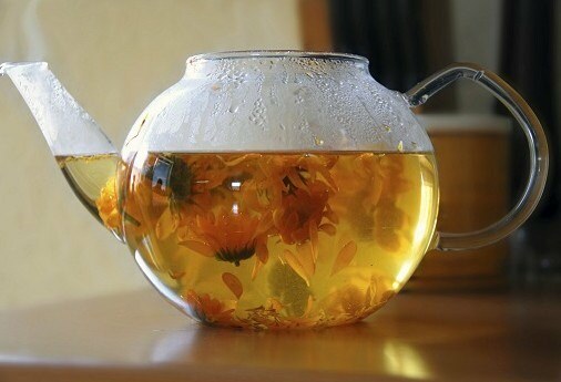 Ja zāļu tējas pagatavošanas laikā ielejat verdošu ūdeni ...