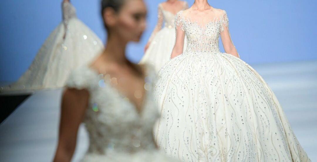 2023. gada kāzu kleitu modes skatē tika prezentēts jaunums