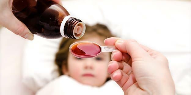 Dodot zāles saviem bērniem, esiet piesardzīgs, lai ievadītu ārsta ieteikto devu.