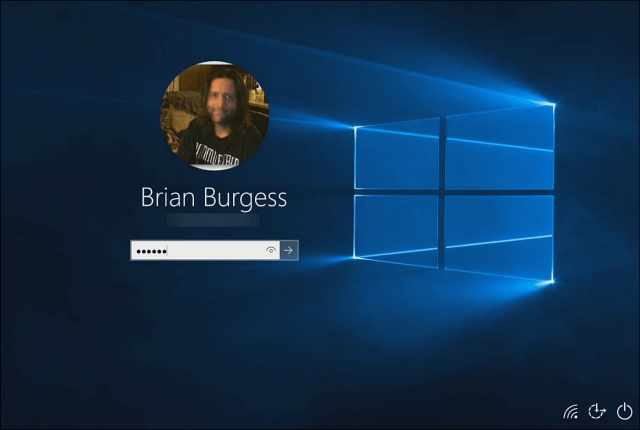 Slēpiet savu vārdu, fotoattēlu un e-pastu no Windows 10 pieteikšanās ekrāna