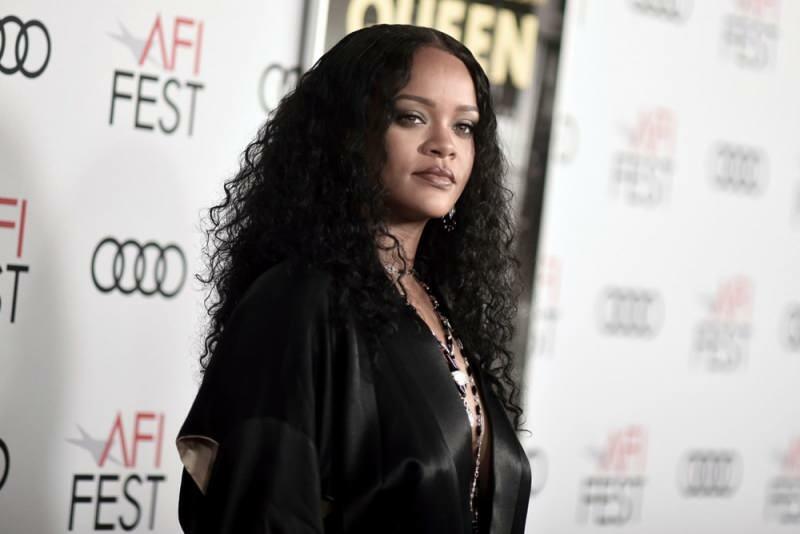 Rihannas modes zīmols Fenty tiek slēgts!