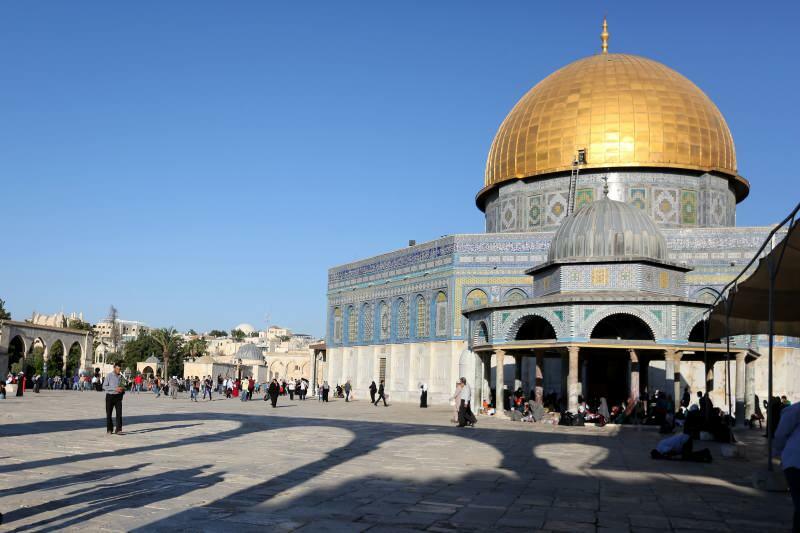 Masjid al-Aqsa sagatavojās Ramadānam ar simtiem palestīniešu brīvprātīgo darbu