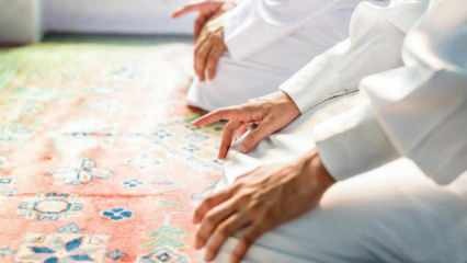 Dekrēts par rādītājpirksta pacelšanu lūgšanā! Kāpēc tahiyyat tiek noņemts mocekļa pirksts?
