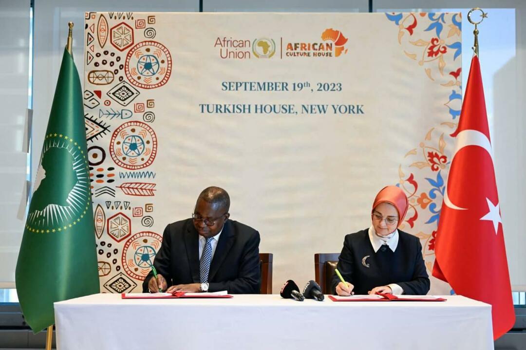 Starp Āfrikas kultūras namu asociāciju un Āfrikas Savienību tika parakstīts saprašanās memorands