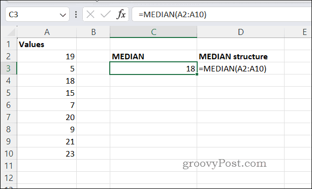 MEDIAN rezultāta piemērs programmā Excel