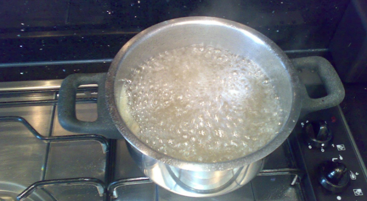 Vienkāršākā baklava recepte! Kā pagatavot kraukšķīgu baklavu?