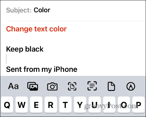 Mainiet teksta krāsu iPhone tālrunī