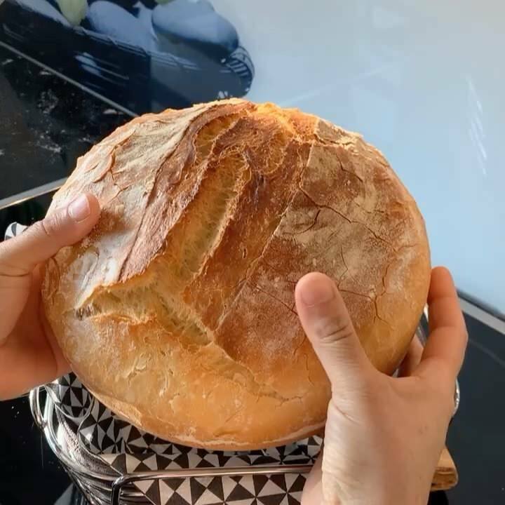 Kā pagatavot kraukšķīgu ciema maizi? Veselīgākās ciema maizes recepte
