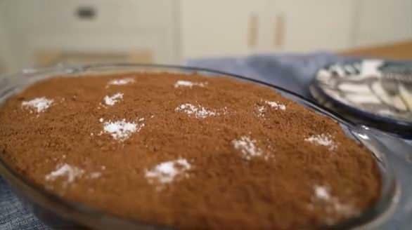 Kā pagatavot vienkāršāko smilšu kūku