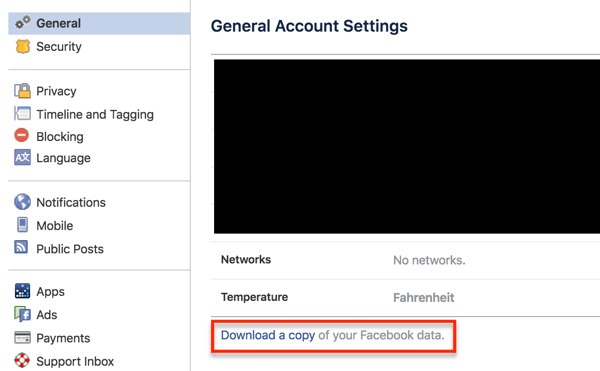Noklikšķiniet uz saites, lai lejupielādētu savus Facebook profila datus.