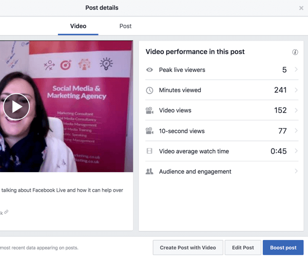 Facebook video bibliotēkā atlasiet videoklipu, lai skatītu veiktspējas rādītājus.