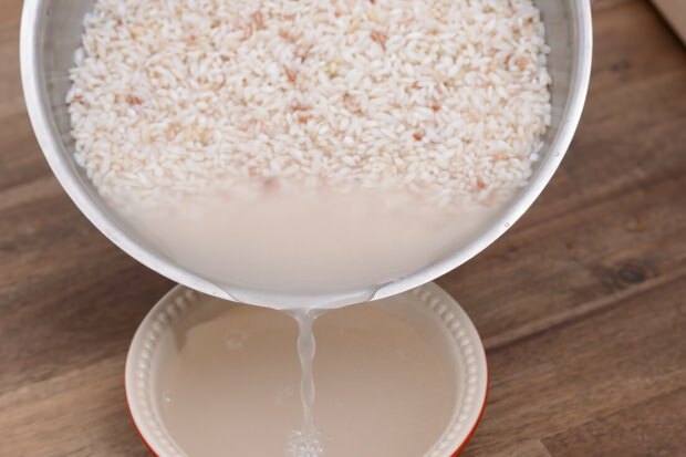 Kā pagatavot rīsu ūdeni