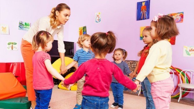 Kādi ir pirmsskolas aktivitātes veidi? Visnoderīgāko bērnudārza nodarbību piemēri
