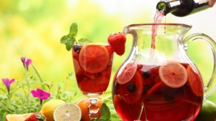 Sarkano augļu aukstās tējas recepte