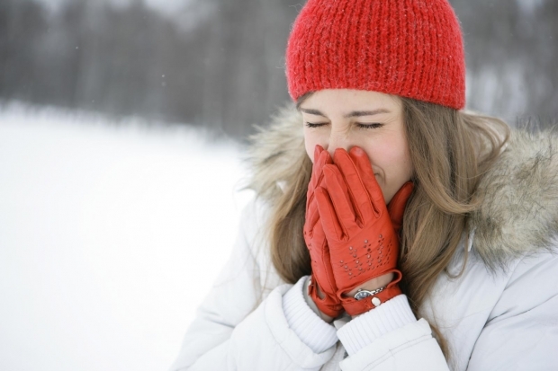 cilvēku ar aukstu alerģiju ietekmē divreiz vairāk aukstuma nekā parastam saaukstēšanās cilvēkam