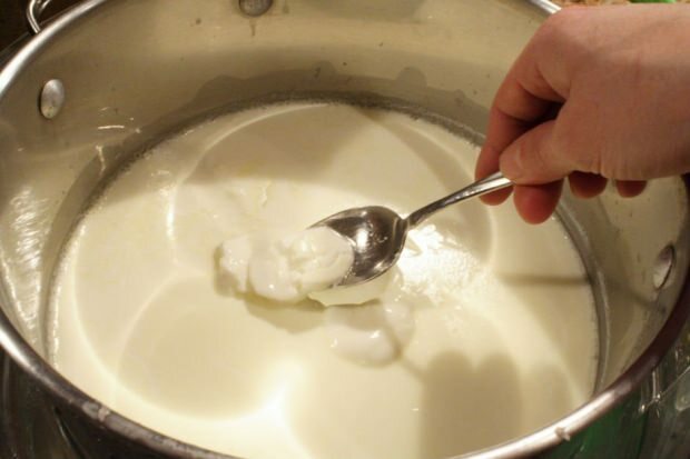 Ko darīt jogurtā