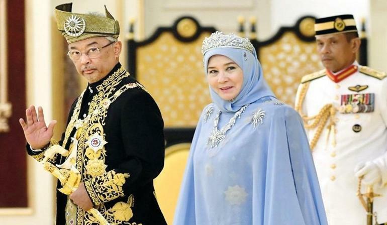 Malaizijas karalienes pārsteiguma vizīte Osmana kompleksā