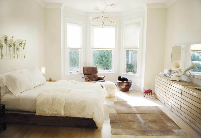 Kādai jābūt guļamistabas krāsai? Visvairāk relaksējošās sienas krāsas guļamistabām