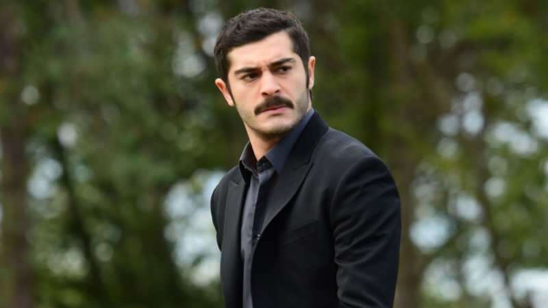 Burak Deniz, Maraşlı galvenais aktieris, ir Itālijas pasažieris!