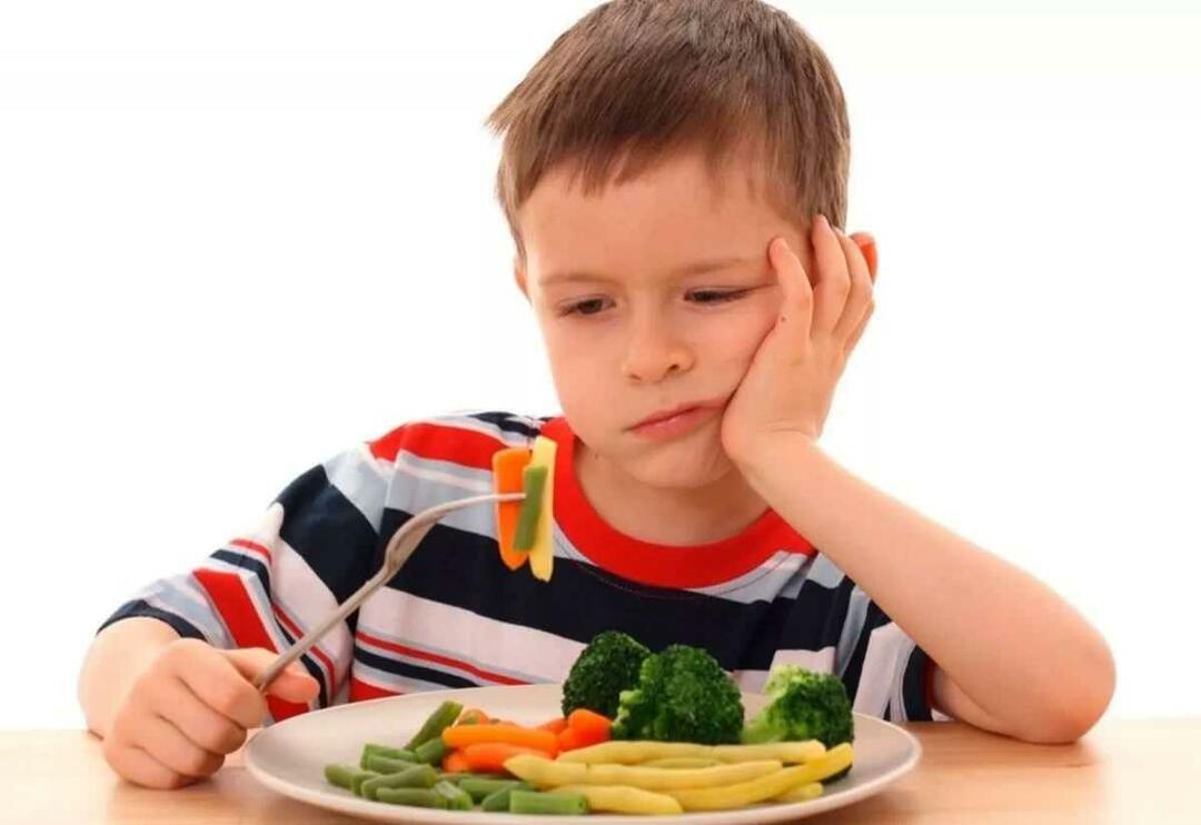 Kādi ir galvenie punkti, kas jāņem vērā bērna uzturā?
