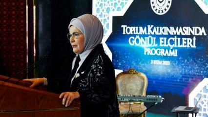 Emine Erdogan brīvprātīgo vēstnieku programma kopienas attīstībā
