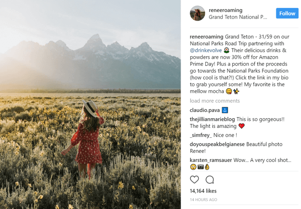 Instagram ietekmētāja Renee Hahnel savā biogrāfijā dalās ar Drink Evolve atlaides reklāmas saiti.