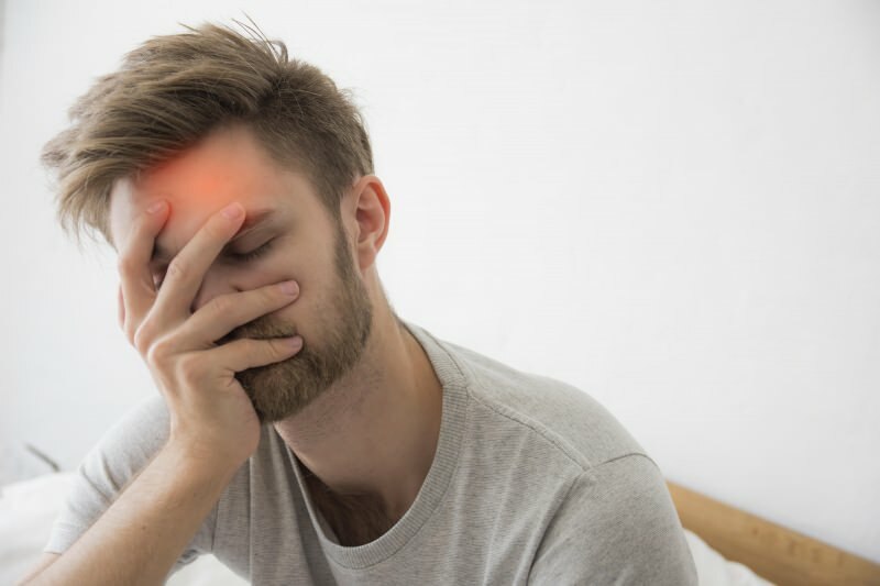 Saišu sāpju cēloņi! Kas jādara, lai mazinātu galvassāpes?