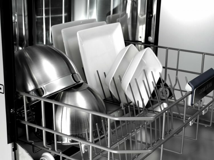 Kā labāk mazgāt trauku mazgājamo mašīnu?