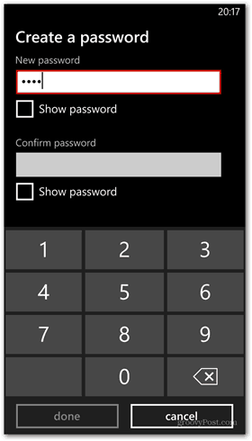 Windows Phone 8 pielāgo bloķēšanas ekrāna paroli