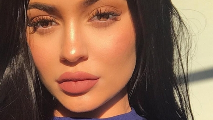 Kylie Jenner lūpas ir laimes vērts