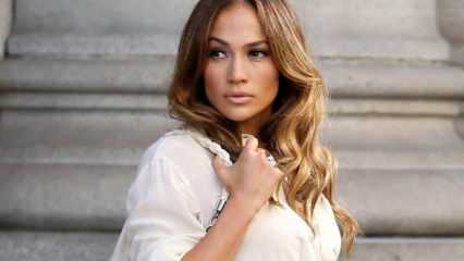 Turcijas frizieris piesaistīja Jennifer Lopez uzmanību!