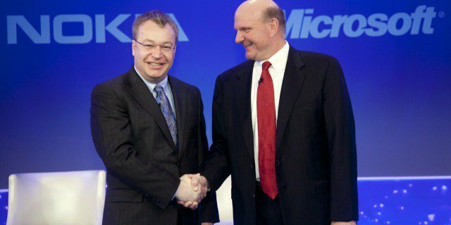 Nokia izpilddirektors Stefans Elops un Microsoft izpilddirektors Stīvs Balmers paziņoja par nodomu kopīgi radīt tirgū vadošos mobilos produktus un pakalpojumus izstrādāta, lai piedāvātu patērētājiem, operatoriem un izstrādātājiem nepārspējamu izvēli un iespējas preses konferencē Londonā, Apvienotajā Karalistē, 11. februārī, 2011. Tā kā katrs uzņēmums koncentrēsies uz savām pamatkompetencēm, partnerattiecības radītu iespēju ātri sasniegt tirgus izpildi. Iespēja apvienot galvenos produktus, piemēram, Nokia Maps, Office, Bing, Windows Live un Xbox Live, arī nodrošinātu tūlītēju patērētāju iesaisti. Turklāt Nokia un Microsoft plāno sadarboties, lai integrētu galvenos līdzekļus, lai izveidotu pilnīgi jaunu pakalpojumu piedāvājumus, vienlaikus paplašinot šos izveidotos produktus un pakalpojumus jauniem tirgos.