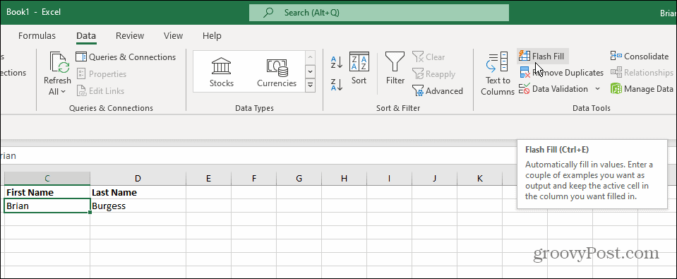 Datu rīki Flash Fill Excel