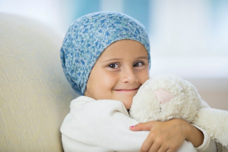 Kas ir leikēmija (asins vēzis)? Kādi ir leikēmijas simptomi bērniem?