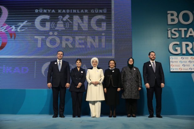 Pirmās lēdijas Erdoganas dalība "Starptautiskajā sieviešu dienā"