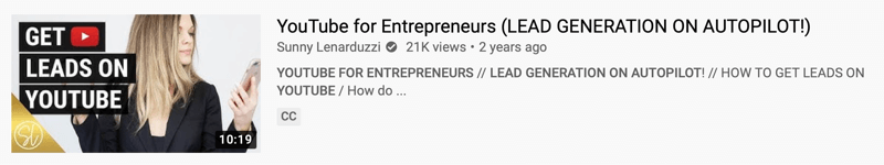 @sunnylenarduzzi youtube video piemērs “youtube uzņēmējiem (vadošo paaudžu autopilotā!)”, parādot 21 tūkstošus skatījumu pēdējo 2 gadu laikā