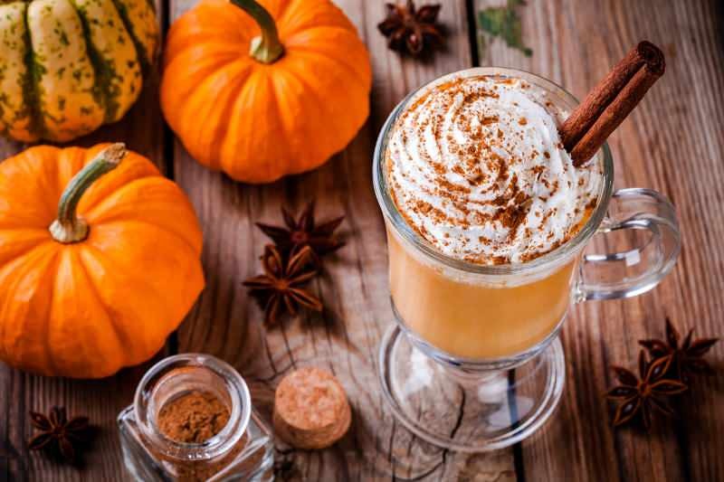 Kā pagatavot ķirbju Spice Latte? Kas ir Pumpkin Spice Latte?