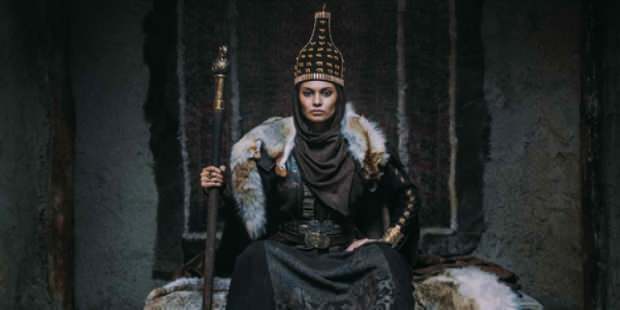 pirmā turku sieviešu monarhs