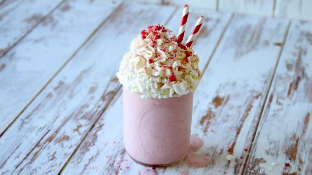 Kā mājās pagatavot praktiskas milkshakes? Garšīgas milkshake recepte