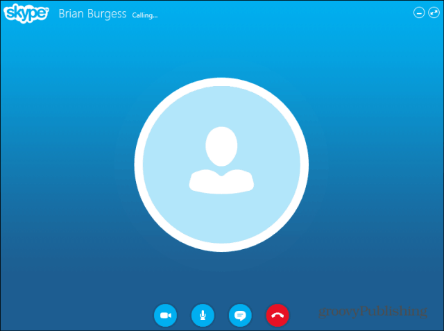 Skype HD Outlook instalēta spraudņu tērzēšana logā